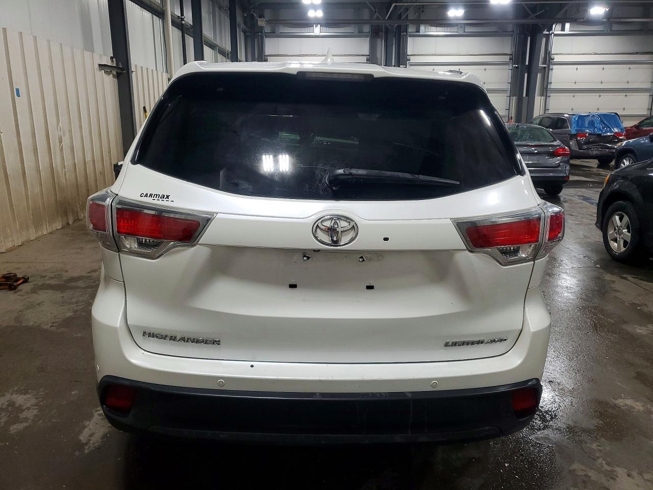 2016 Toyota Highlander Limited Platinum - Фото 6