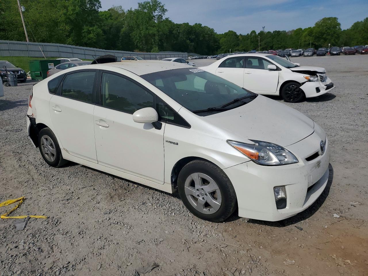 2011 Toyota Prius Two - Фото 4