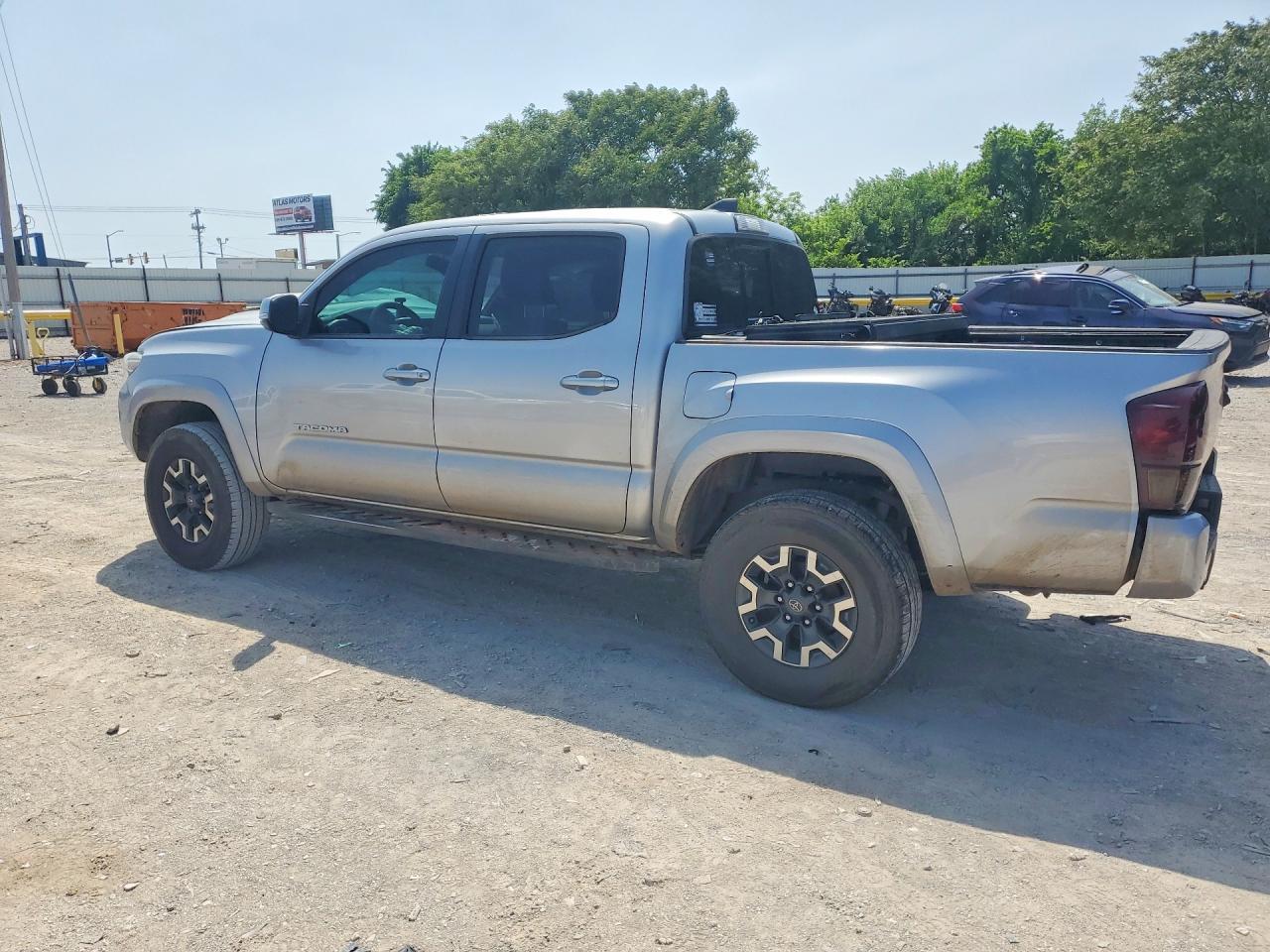 2017 Toyota Tacoma Trd Sport - Фото 2