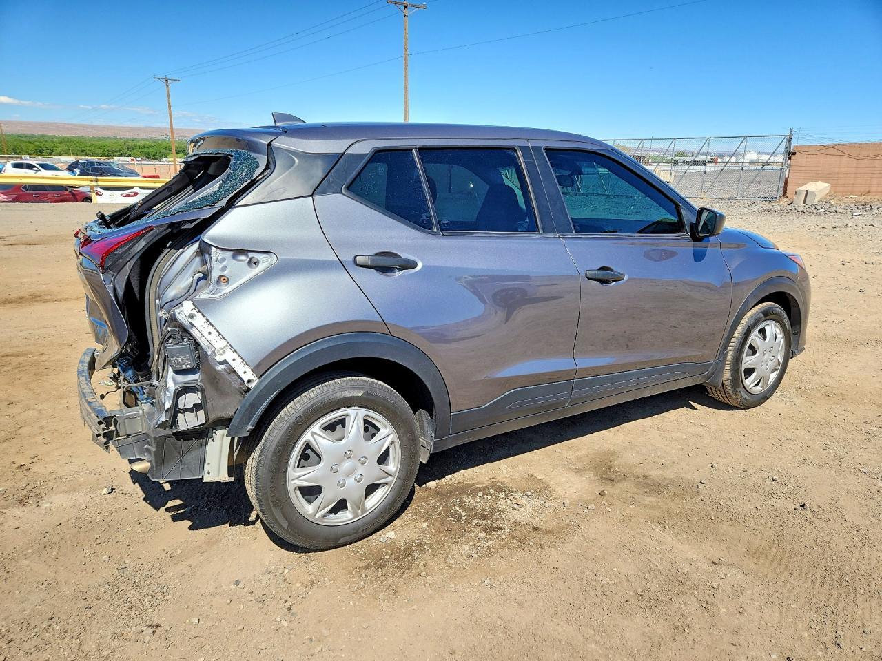 2024 Nissan Kicks S - Image 3