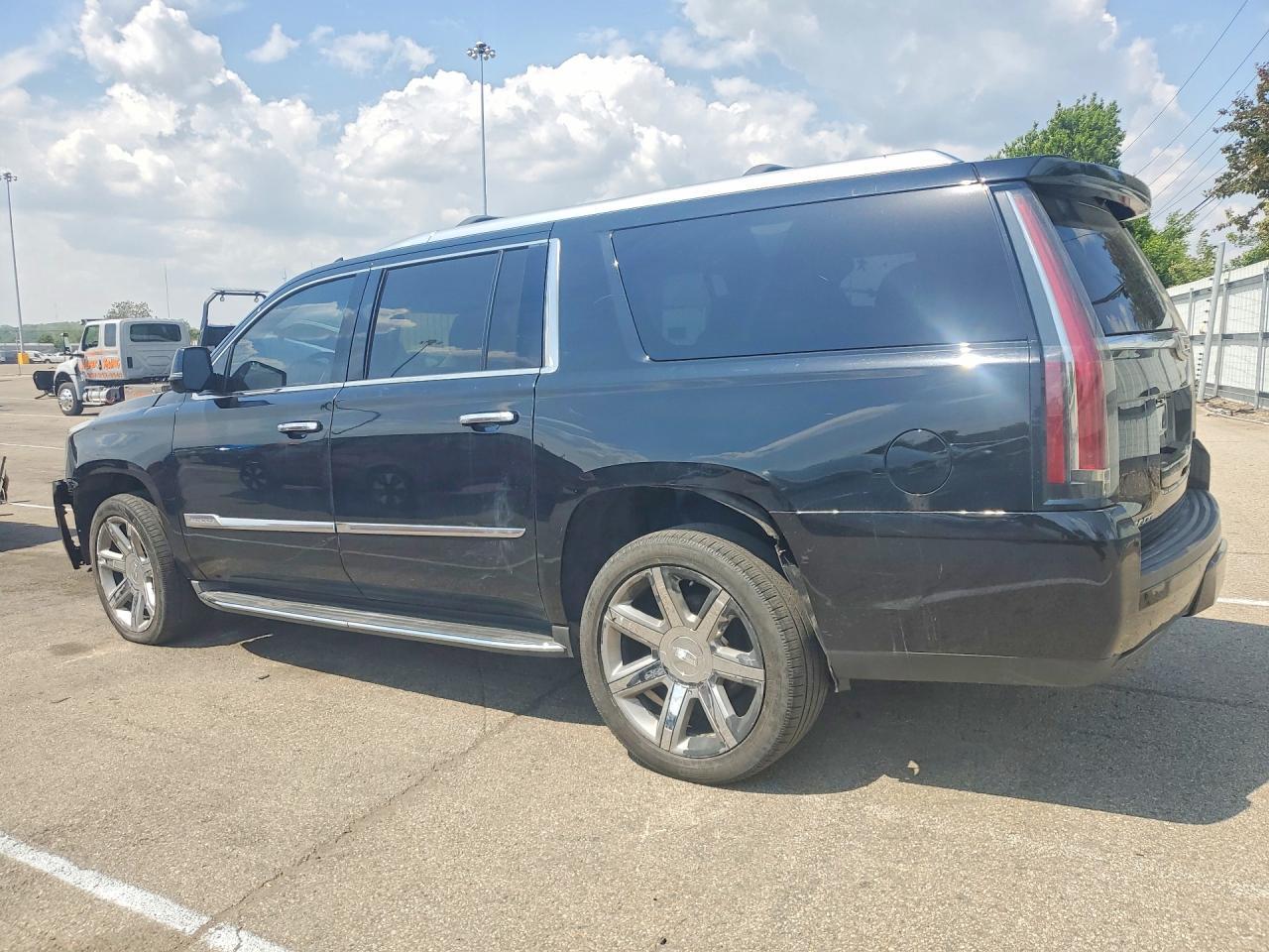 2015 Cadillac Escalade Esv Luxury - Image 2