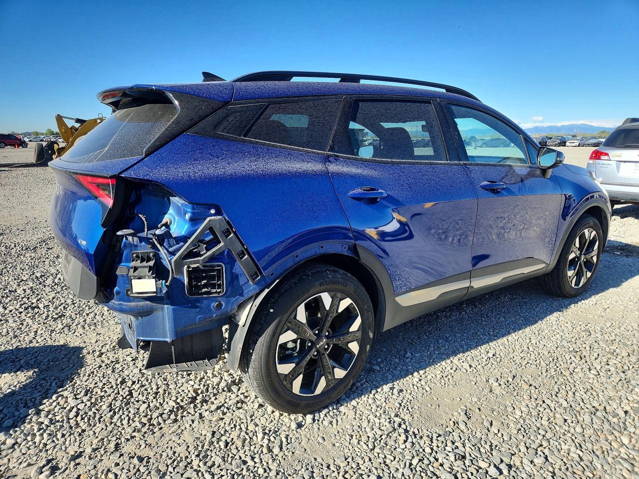 2023 Kia Sportage X-Line - Image 3