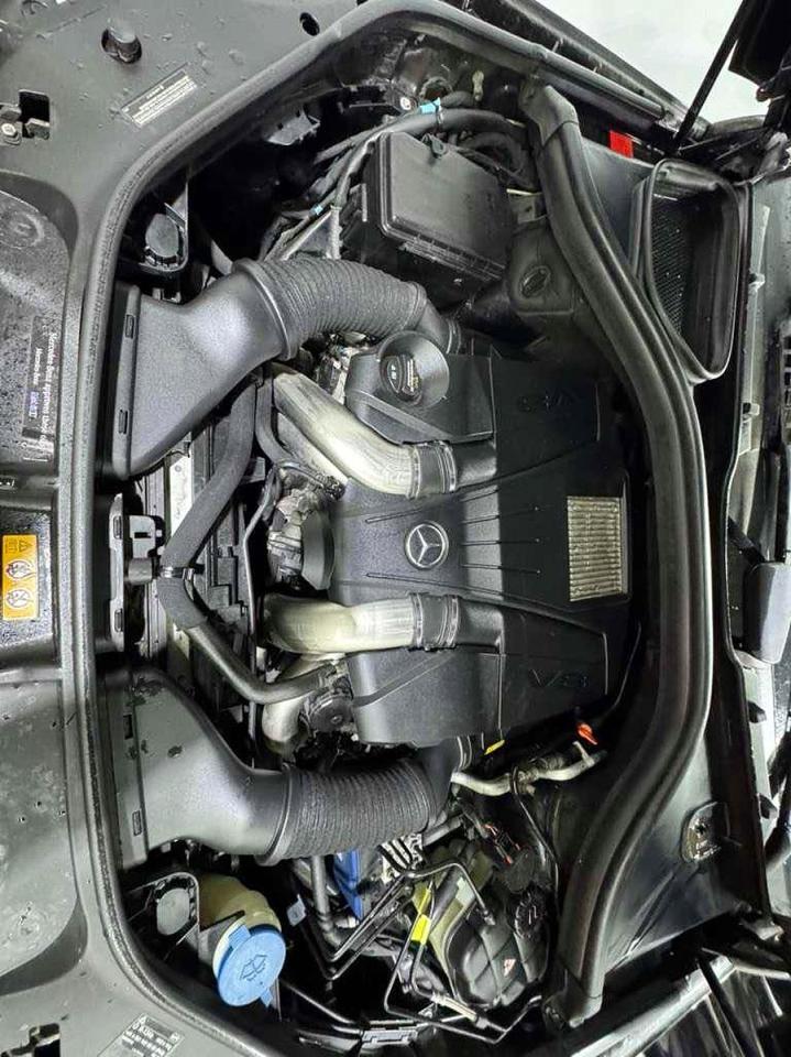 2014 Mercedes-Benz Gl 550 4Matic - Image 7