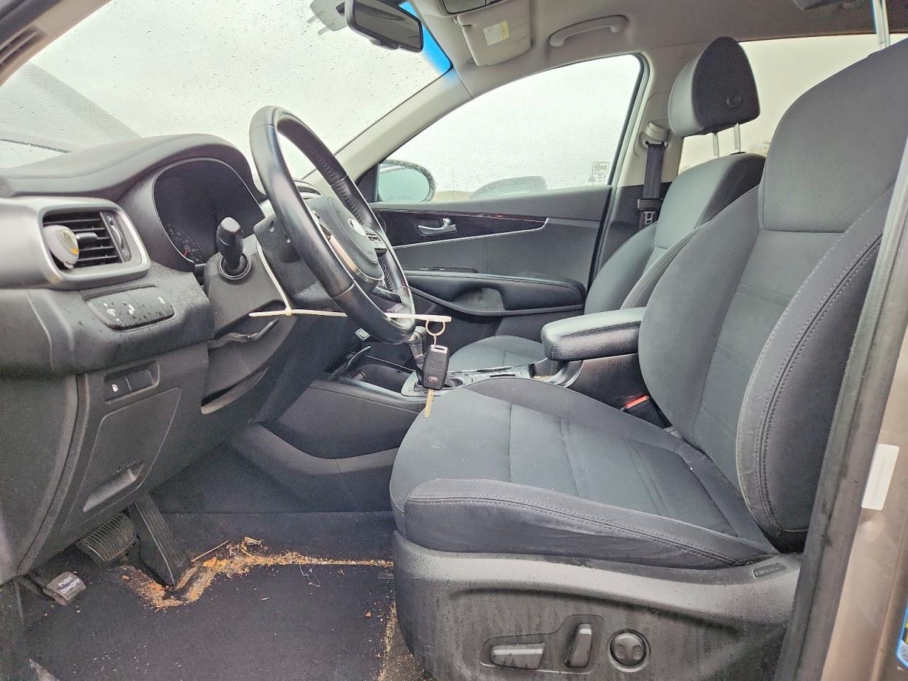 2019 Kia Sorento Lx - Image 7