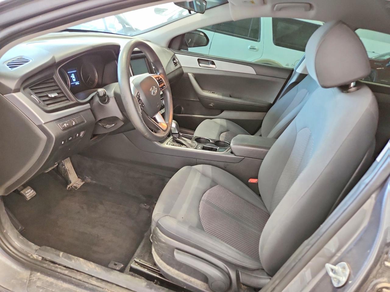 2019 Hyundai Sonata Se - Фото 7