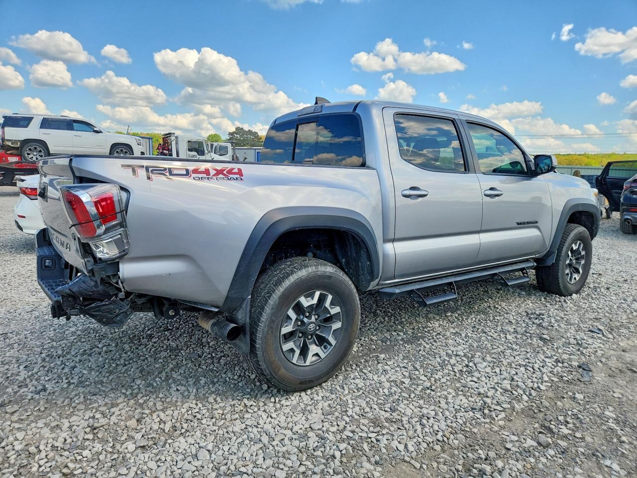 2021 Toyota Tacoma - Image 3