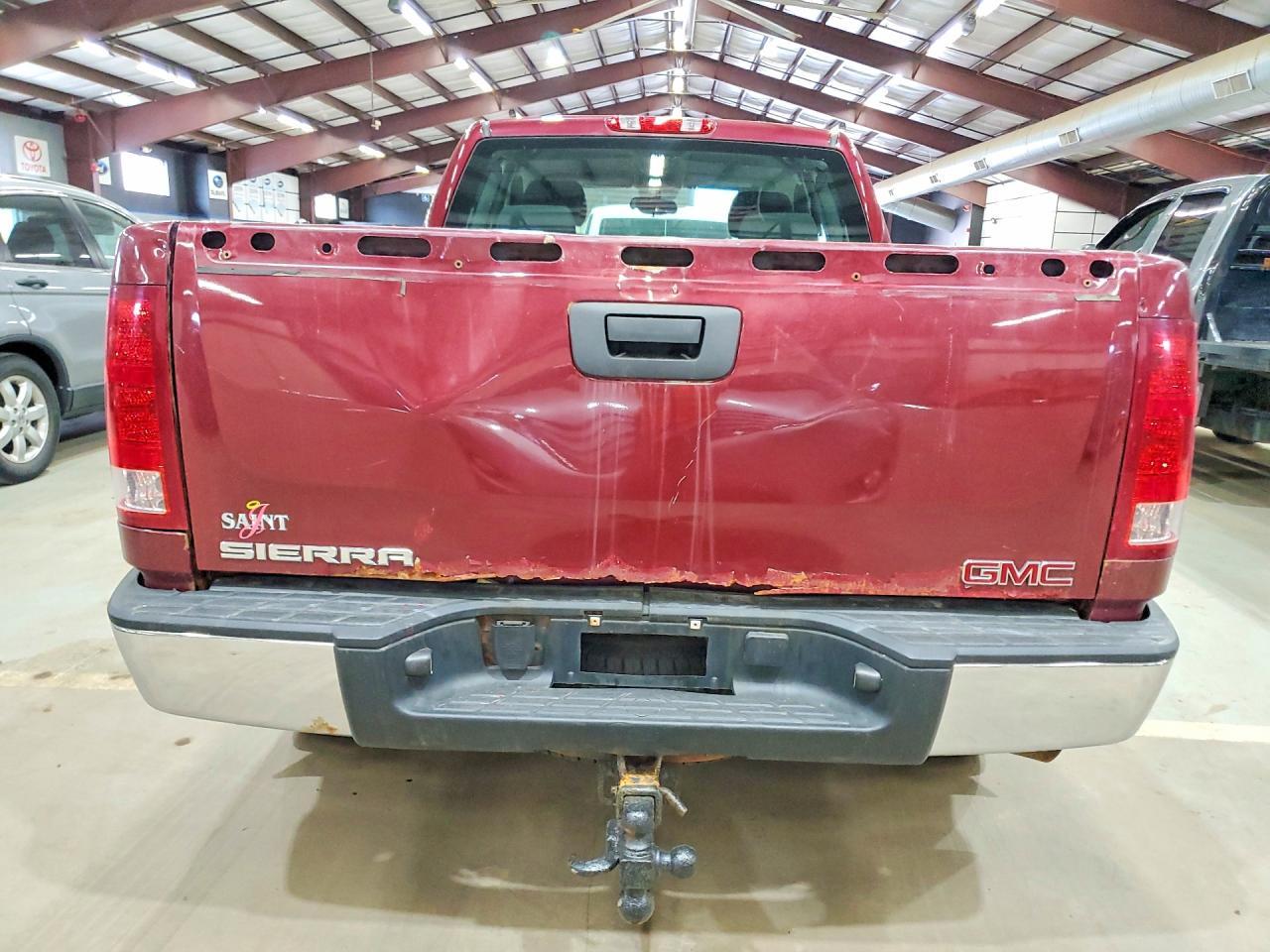 2009 GMC Sierra K1500 - Image 6