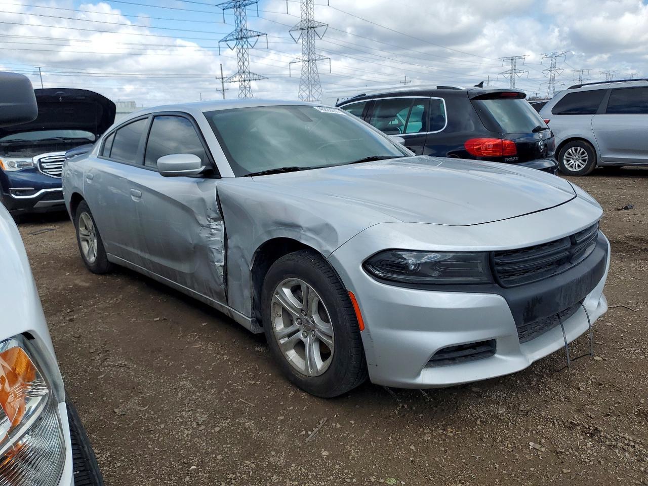 2022 Dodge Charger Sxt - Фото 4