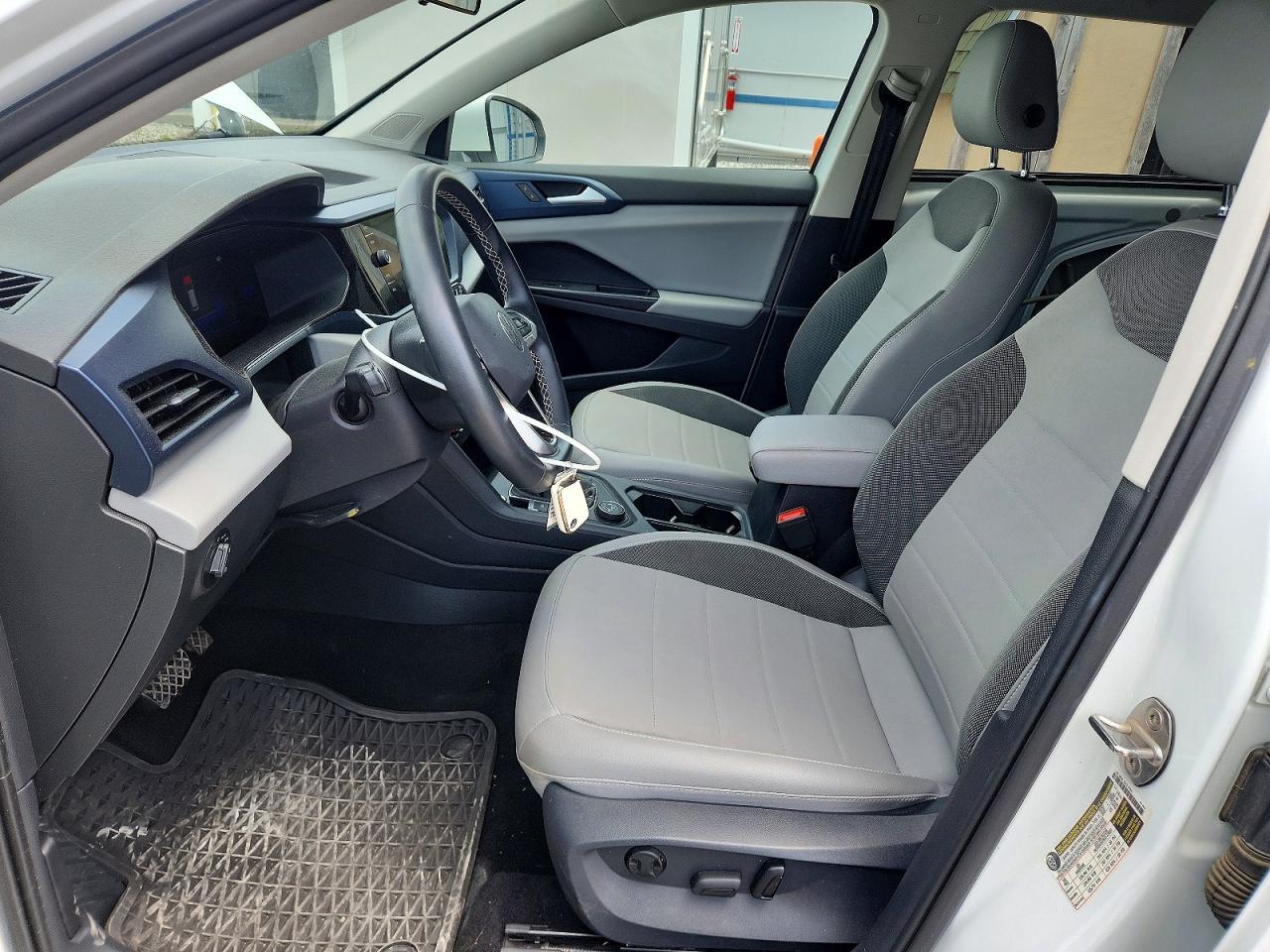 2022 Volkswagen Taos Se - Фото 7