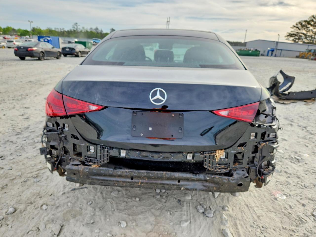 2025 Mercedes-Benz C 300 - Фото 6