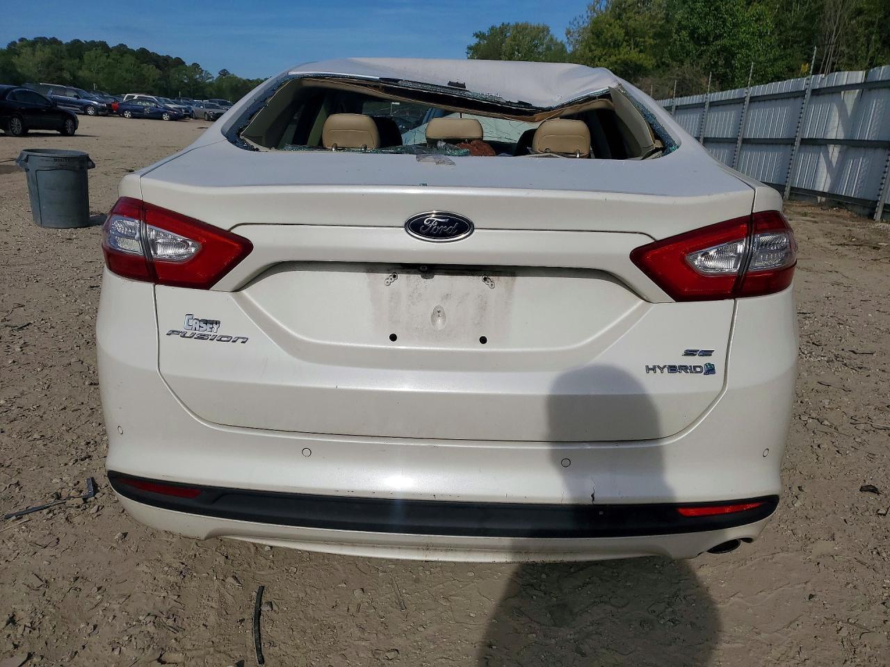 2013 Ford Fusion Se Hybrid - Image 6