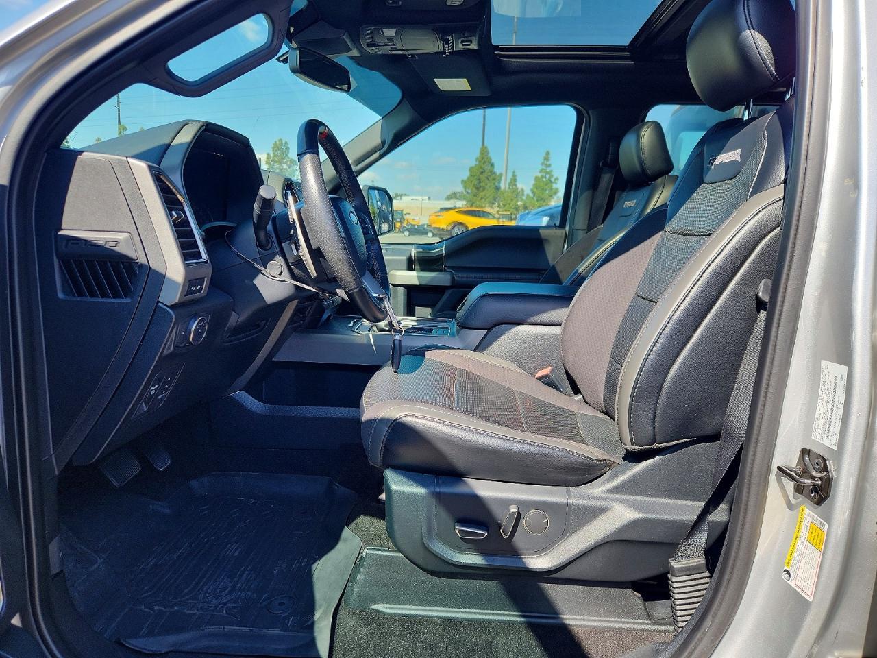 2019 Ford F150 Raptor - Фото 7