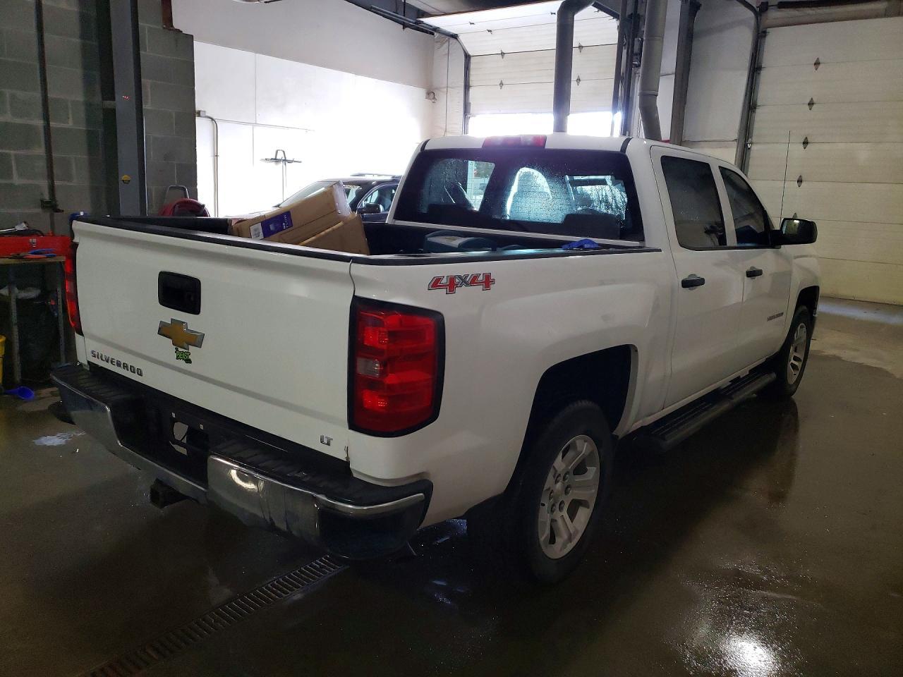 2014 Chevrolet Silverado K1500 Lt - Image 3