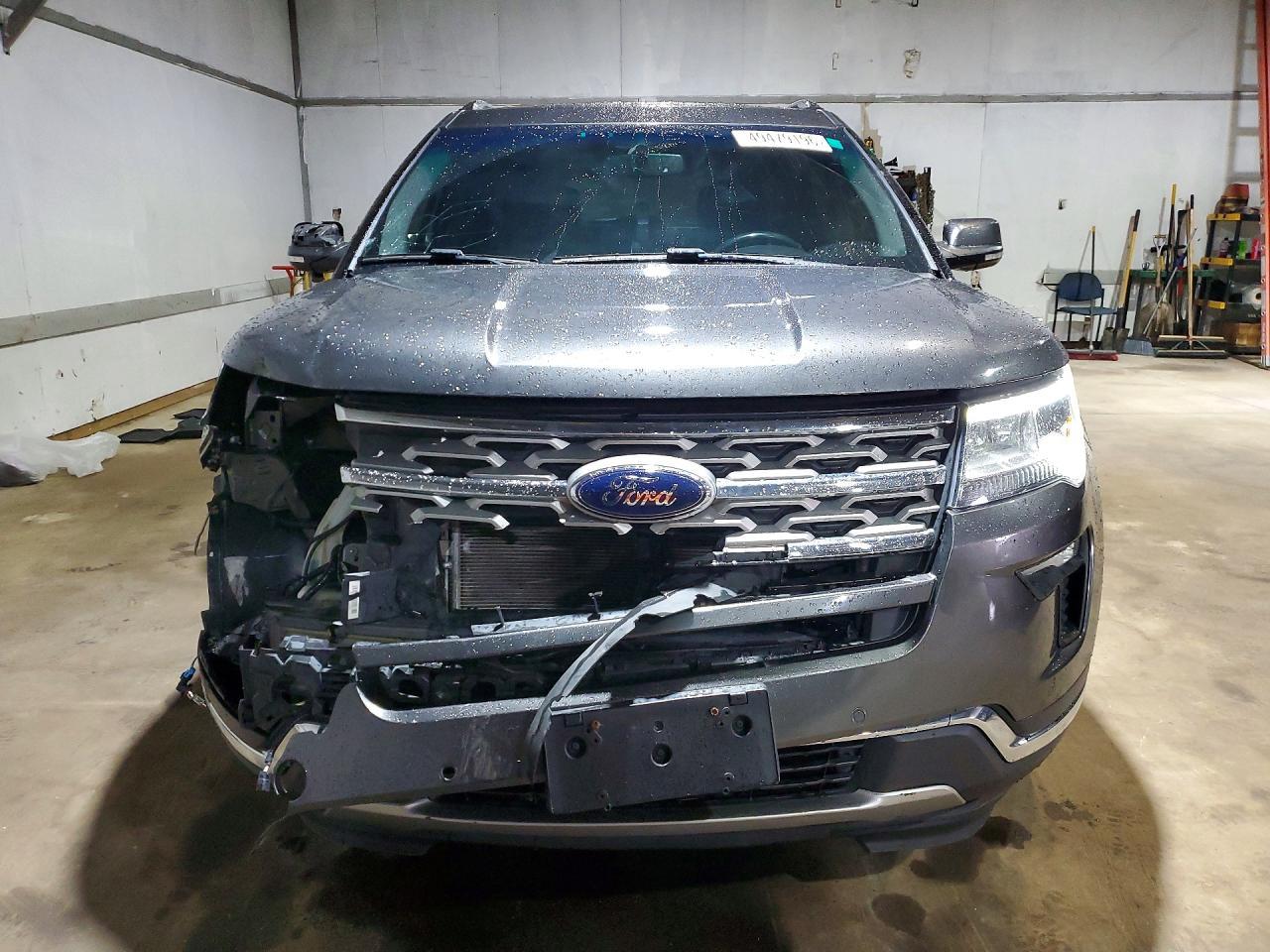 2018 Ford Explorer Limited - Фото 5