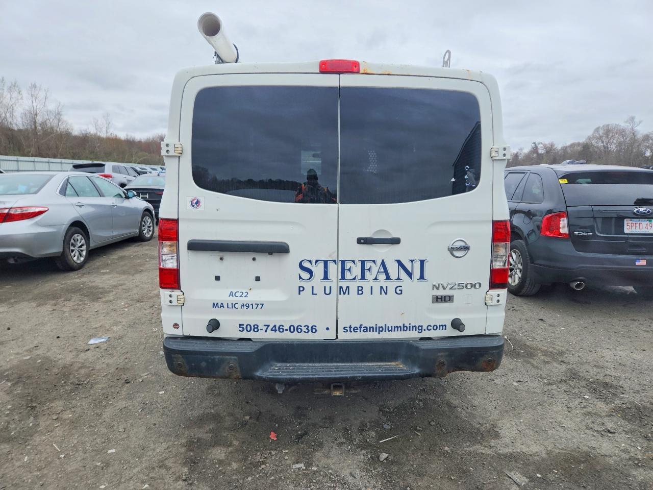 2015 Nissan Nv 2500 Hd Sv - Image 6