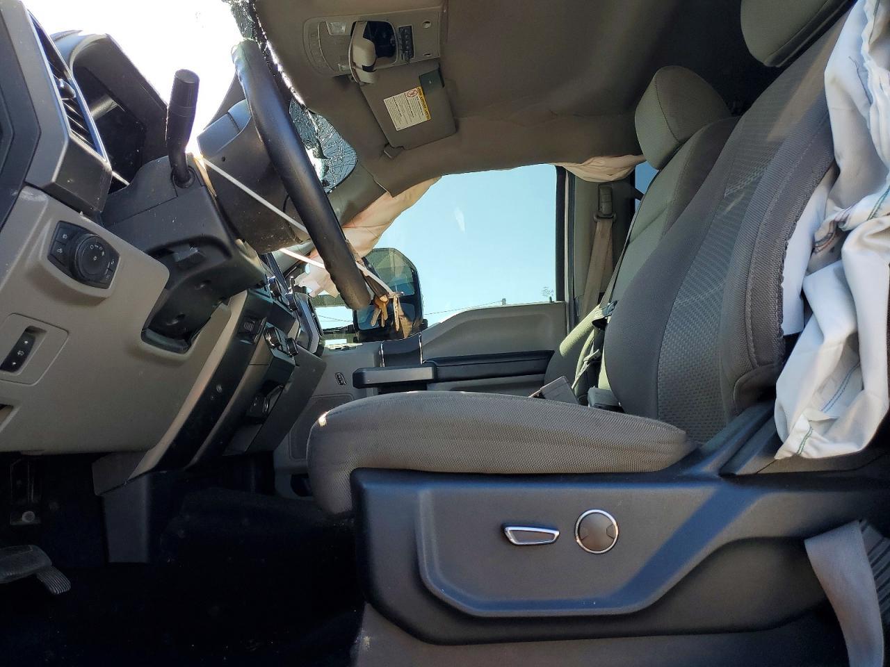 2019 Ford F250 Super Duty - Фото 7