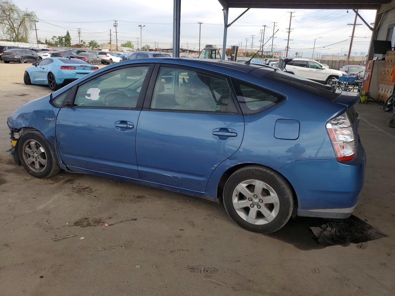 2008 Toyota Prius Base - Фото 2