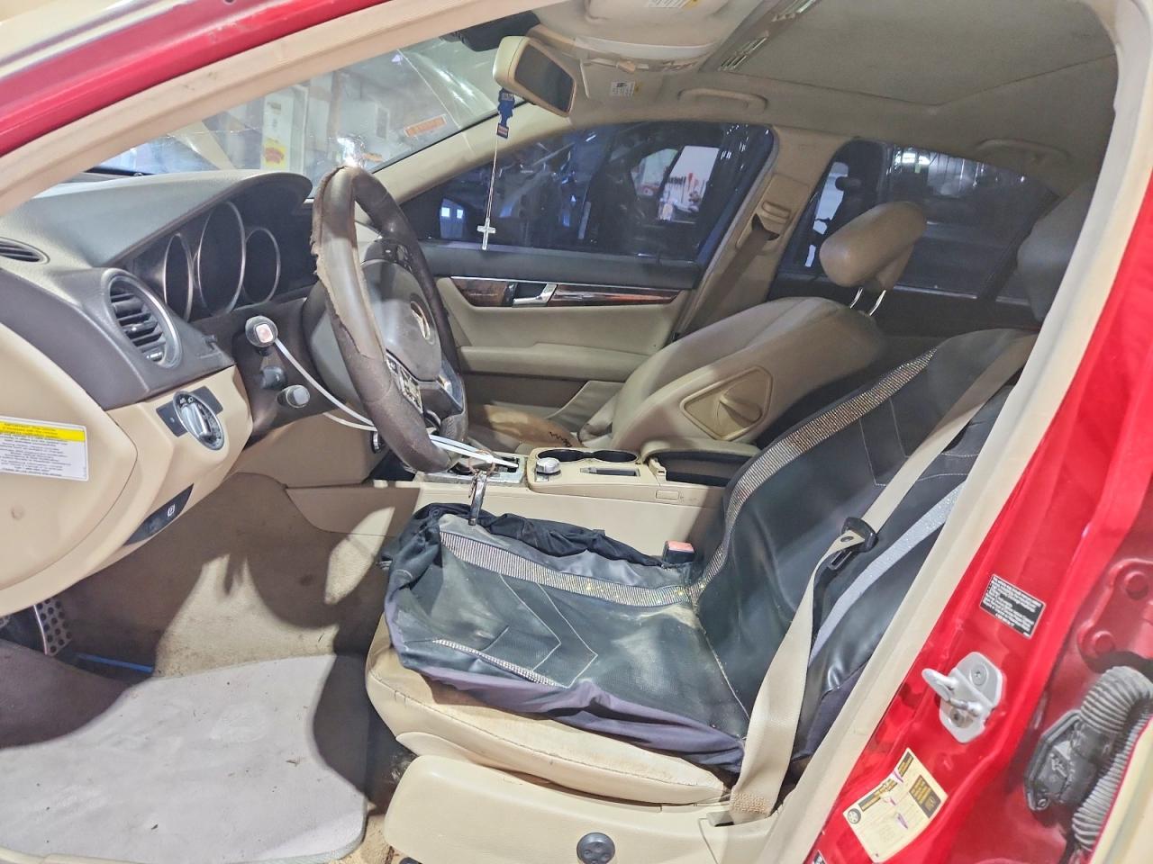 2013 Mercedes-Benz C 250 - Image 7