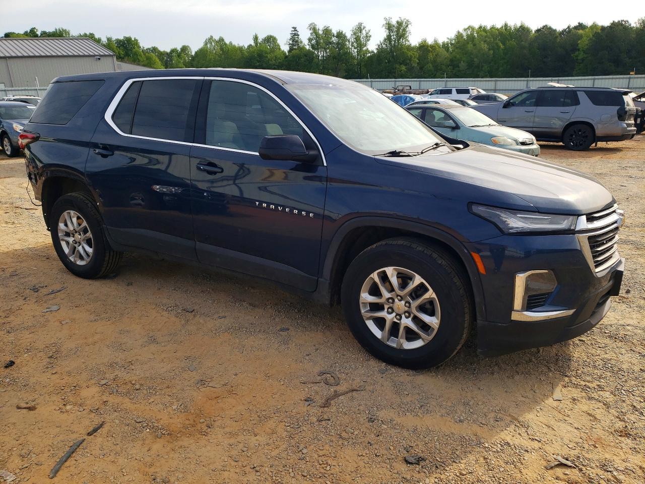 2023 Chevrolet Traverse Ls - Фото 4