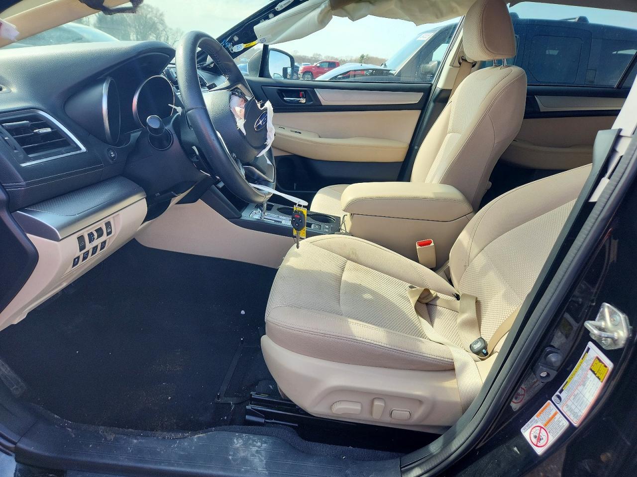 2019 Subaru Outback 2.5I Premium - Image 7