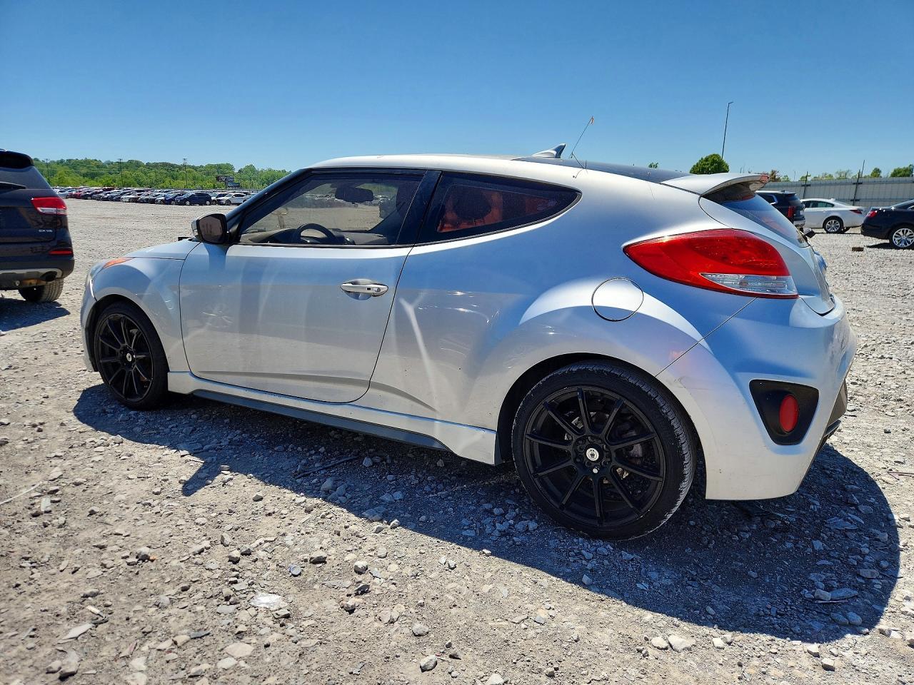 2013 Hyundai Veloster Turbo - Фото 2