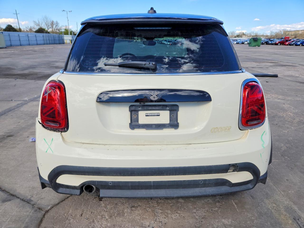 2022 Mini Cooper - Image 6