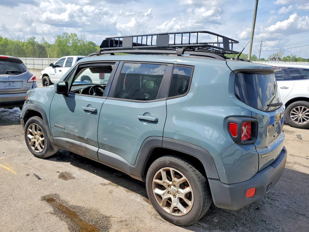 2016 Jeep Renegade Latitude - Фото 2
