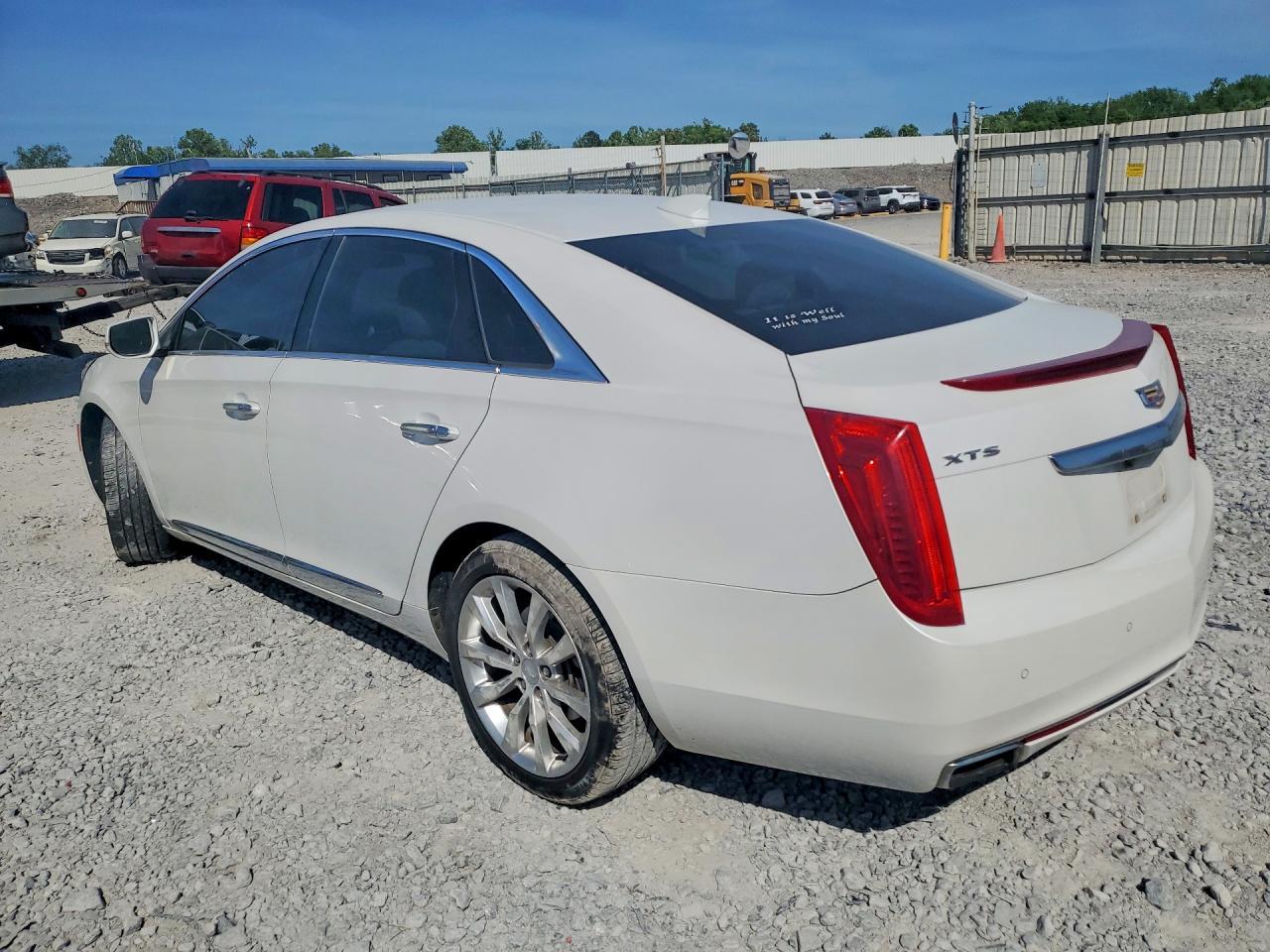 2017 Cadillac Xts Luxury - Image 2