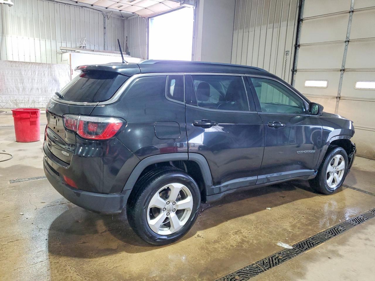 2018 Jeep Compass Latitude - Фото 3