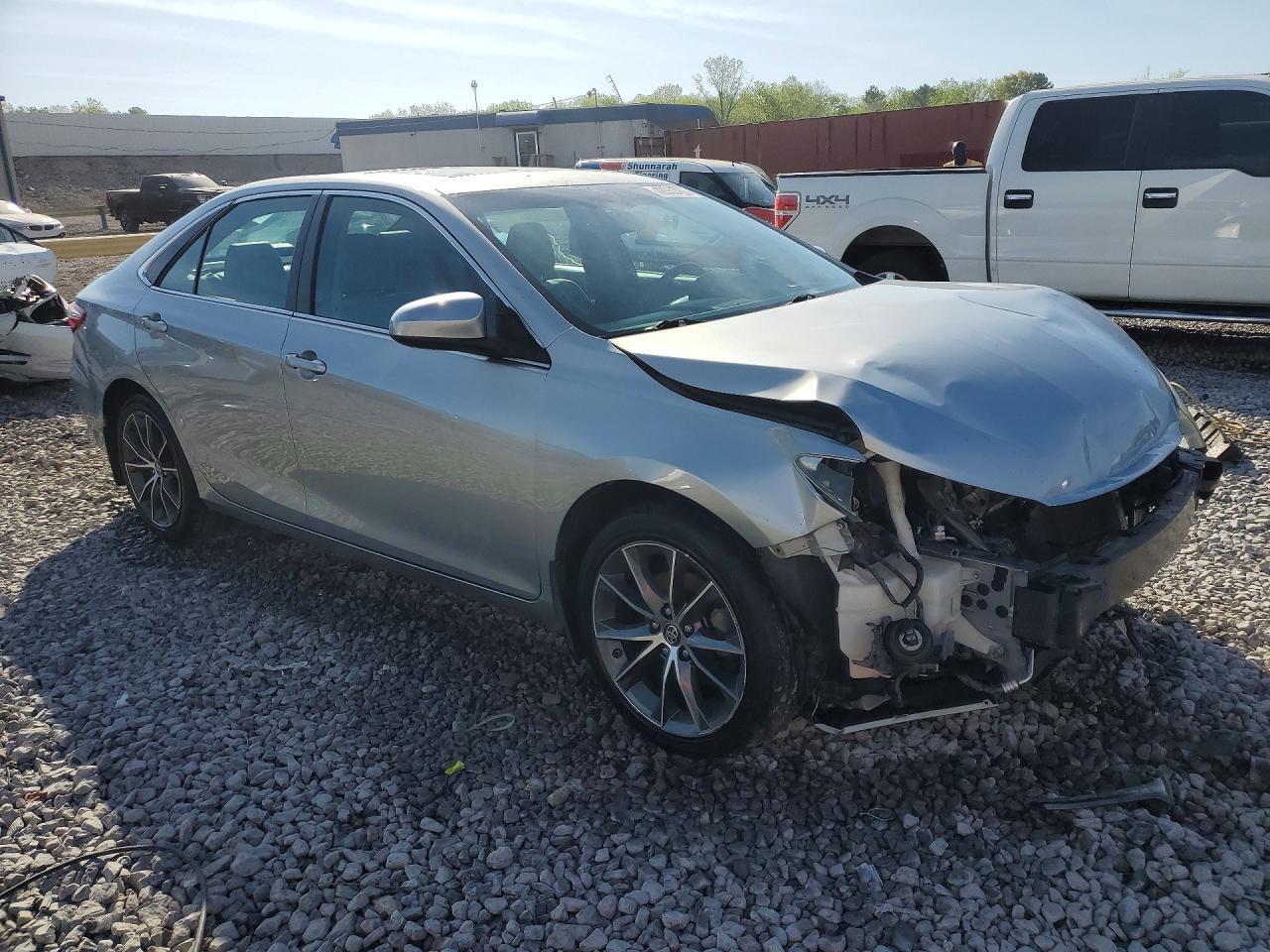 2016 Toyota Camry Xse - Фото 4