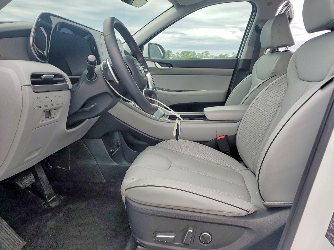 2025 Hyundai Palisade Sel - Image 7