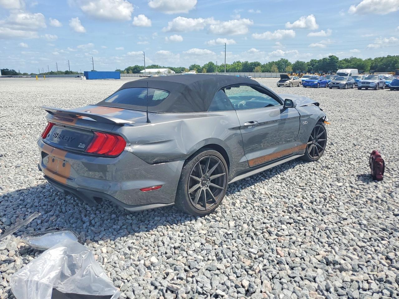 2022 Ford Mustang Gt - Фото 3