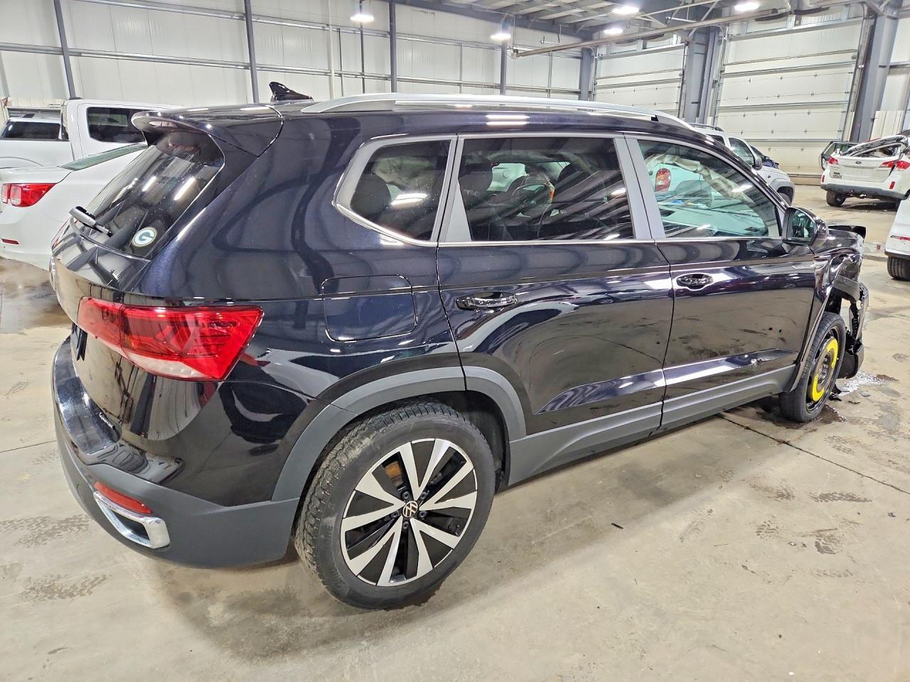 2022 Volkswagen Taos Se Iq Drive - Фото 3