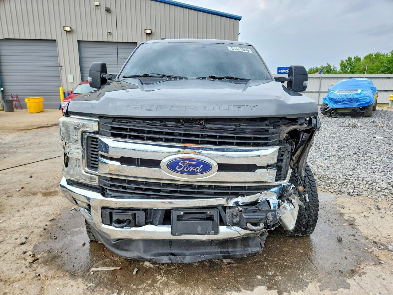 2017 Ford F250 Super Duty - Image 5