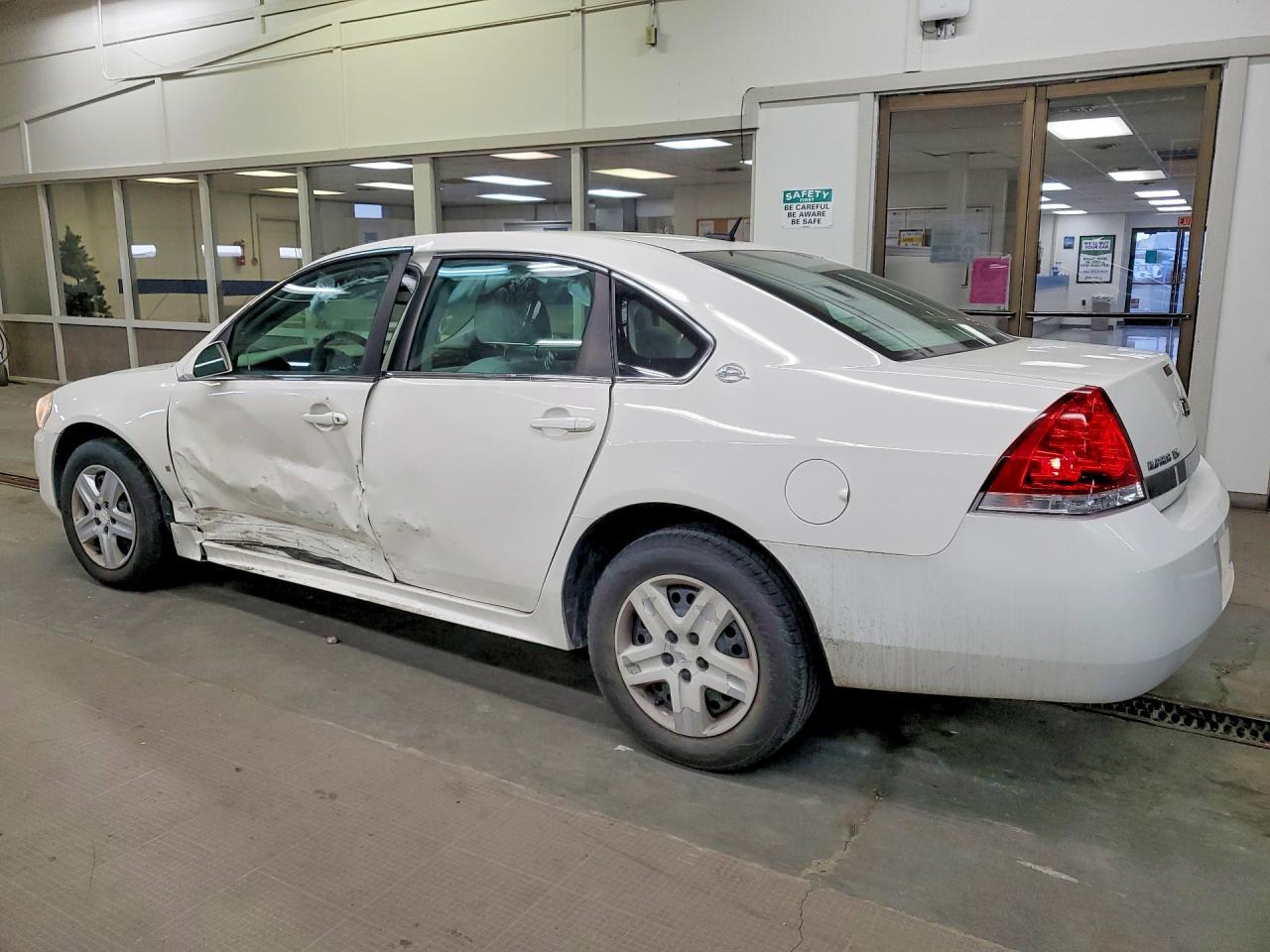 2009 Chevrolet Impala Ls - Image 2