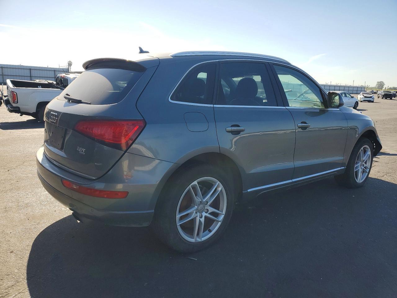 2015 Audi Q5 Premium Plus - Фото 3