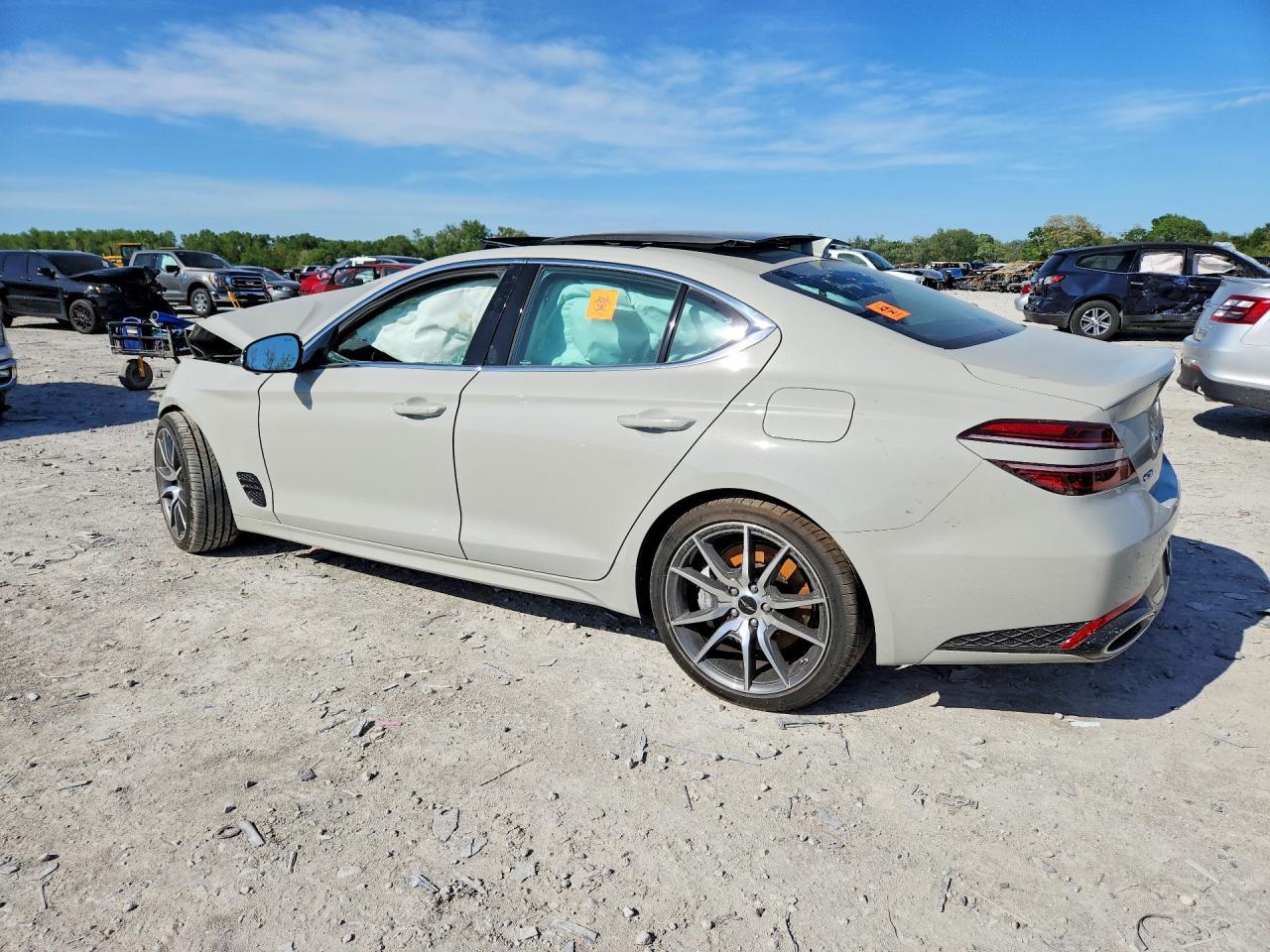 2026 Genesis G70 Prestige - Фото 2