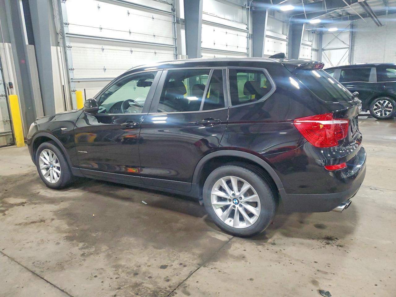 2015 BMW X3 xDrive28I - Фото 2