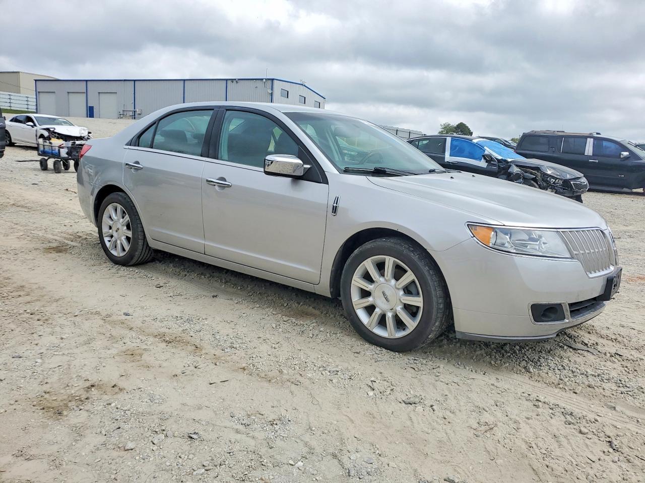 2010 Lincoln Mkz - Image 4