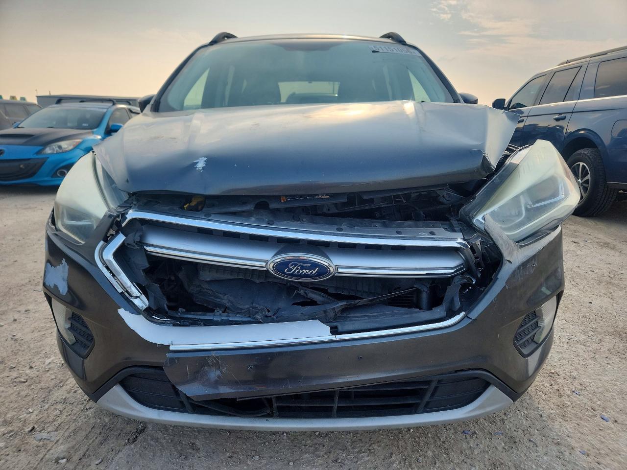 2017 Ford Escape Se - Фото 5