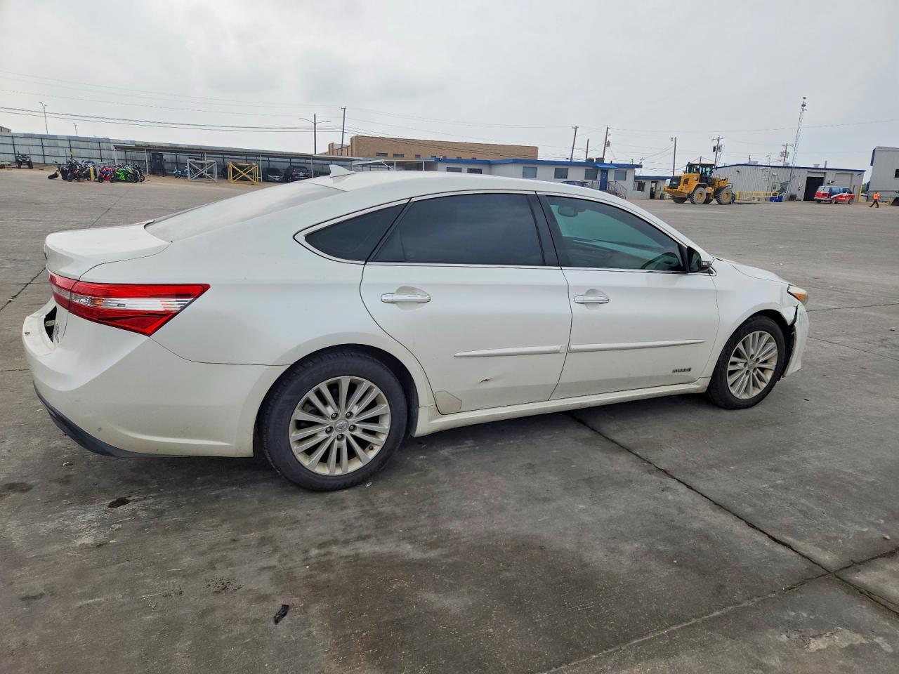 2015 Toyota Avalon Hybrid Limited - Фото 3