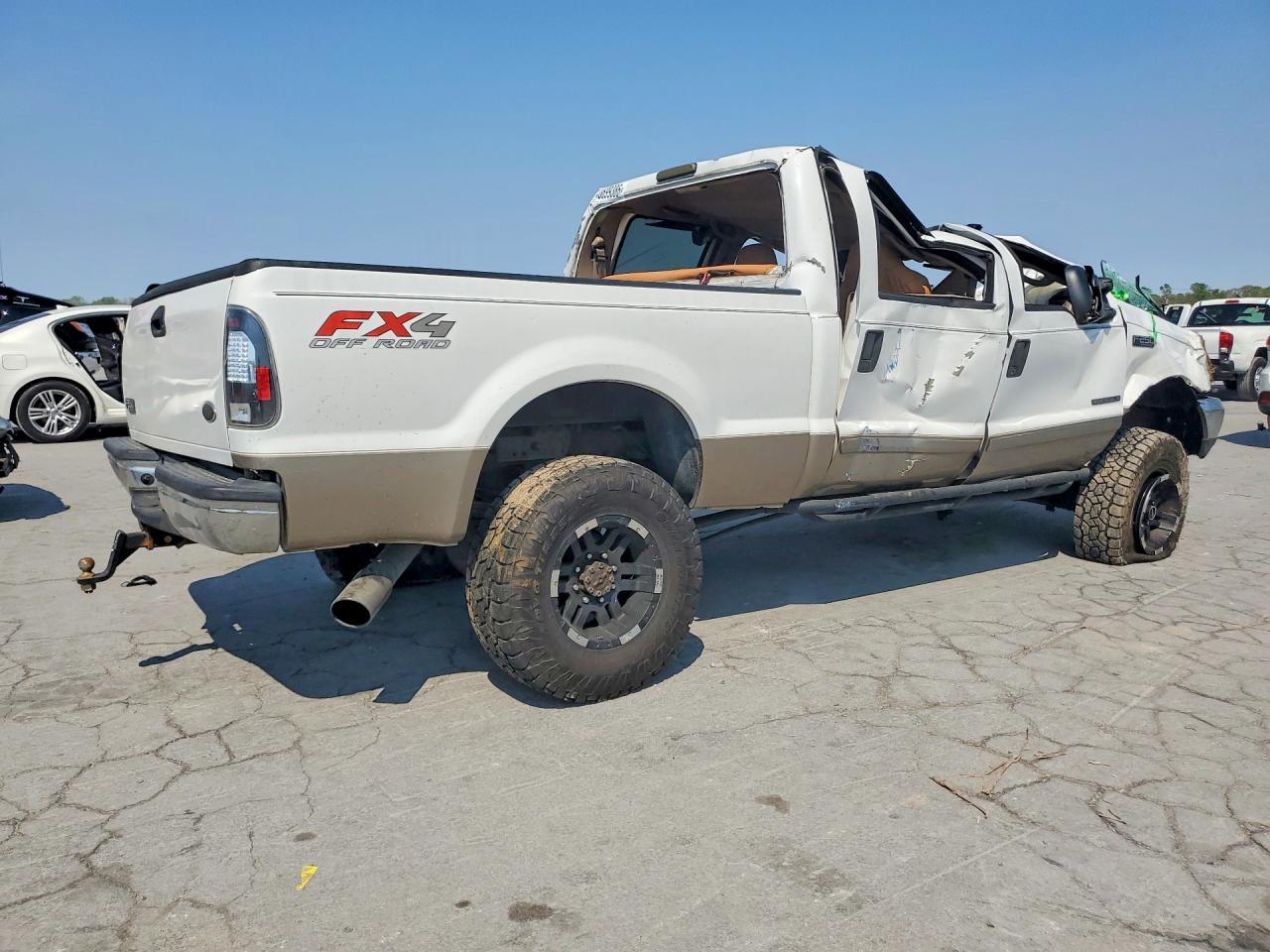 2003 Ford F250 Super Duty - Image 3