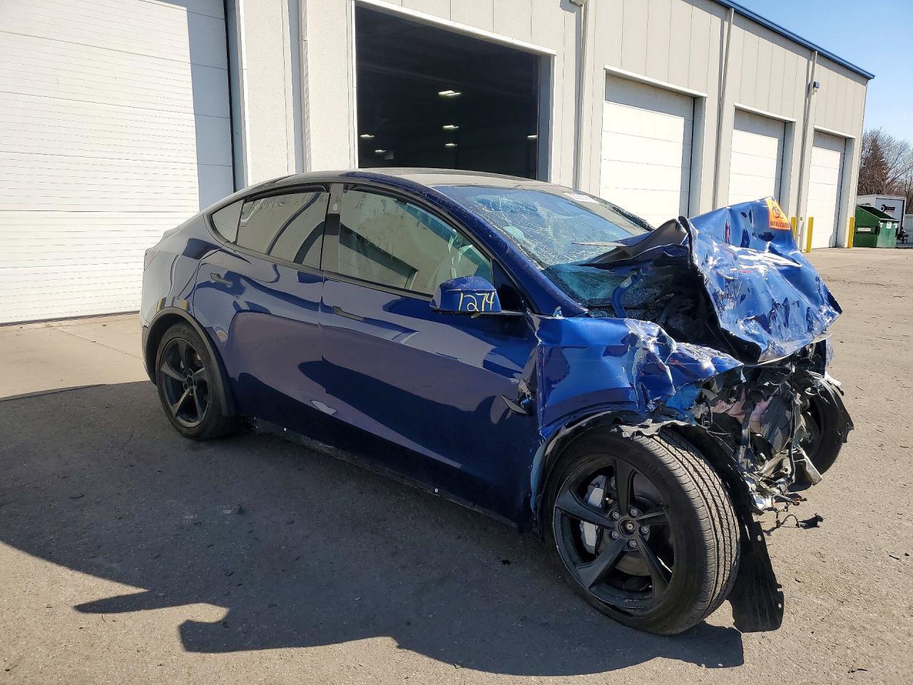 2026 Tesla Model Y - Image 4