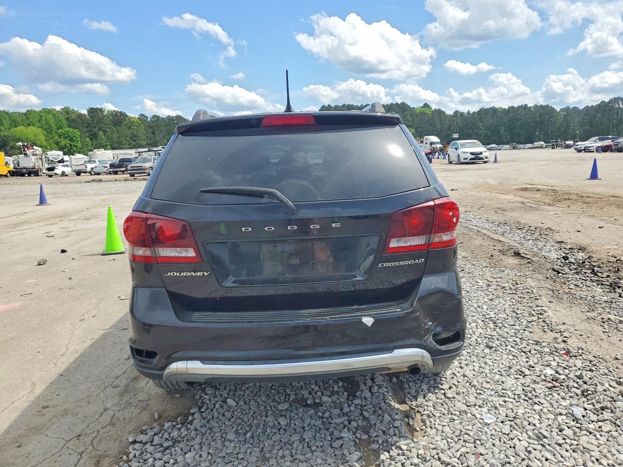 2018 Dodge Journey Crossroad - Фото 6