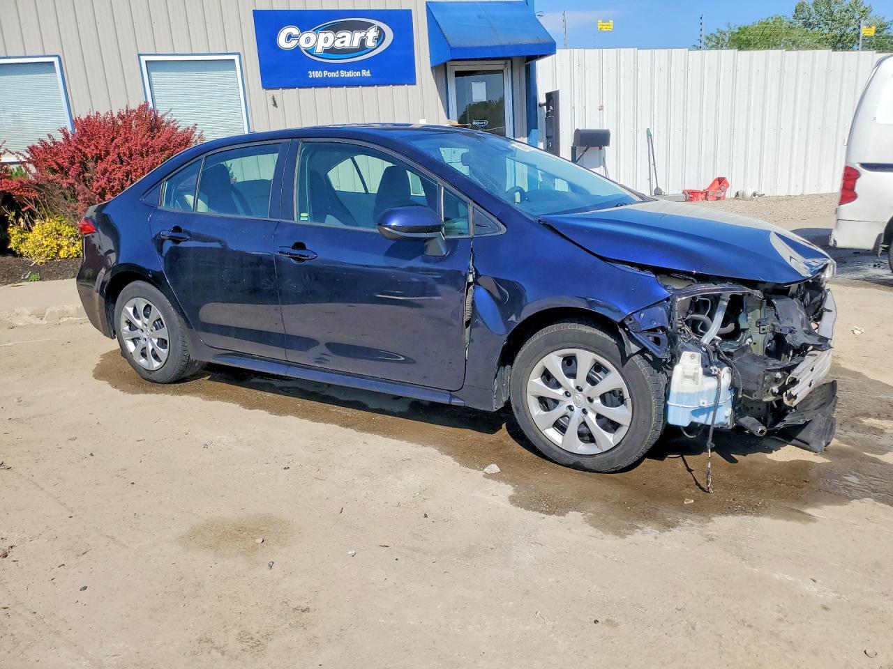 2020 Toyota Corolla Le - Image 4