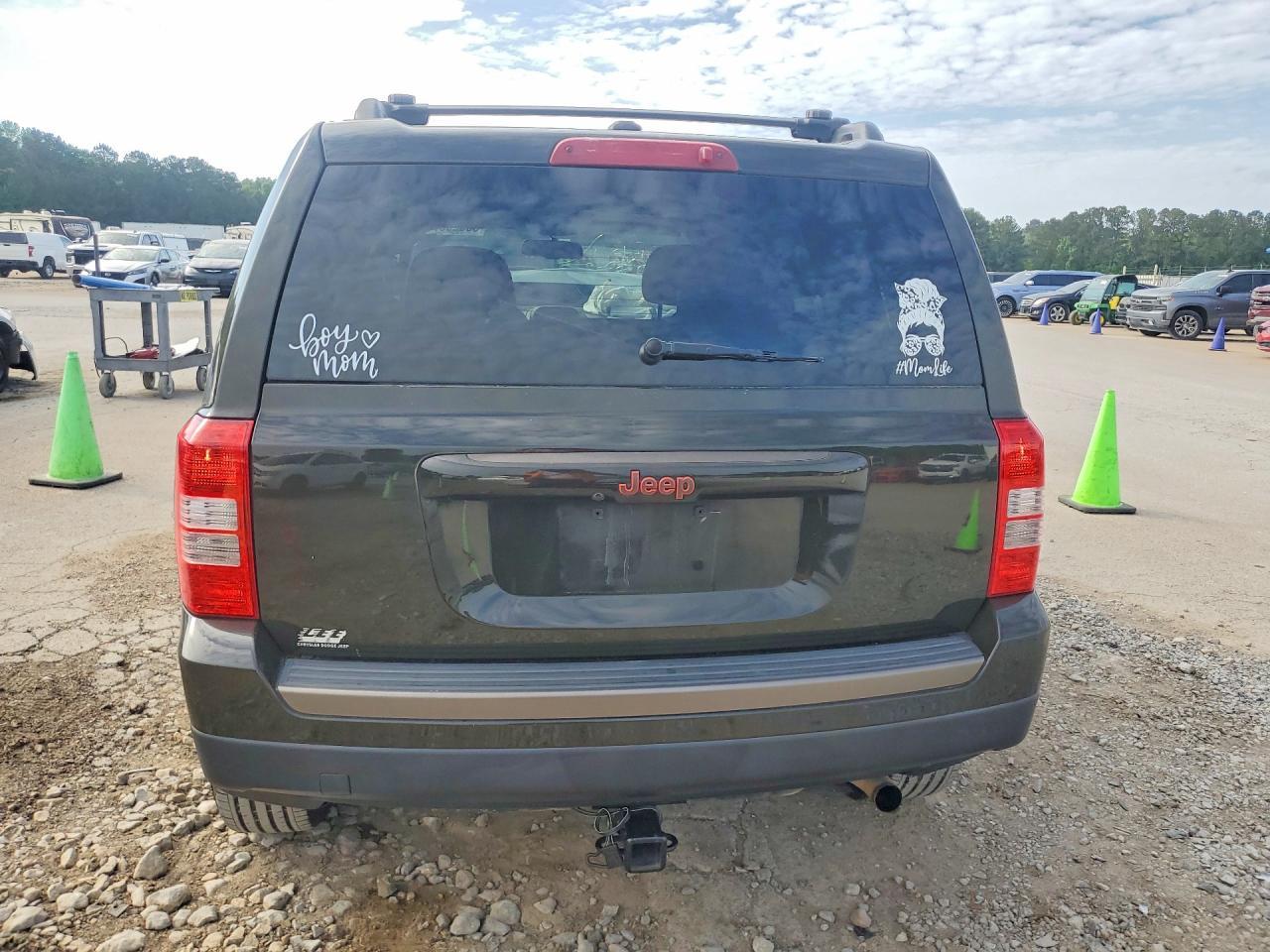 2017 Jeep Patriot Sport - Image 6