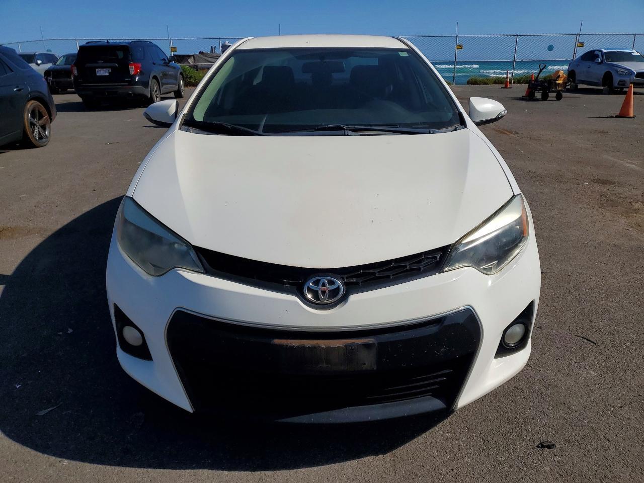 2014 Toyota Corolla L - Фото 5