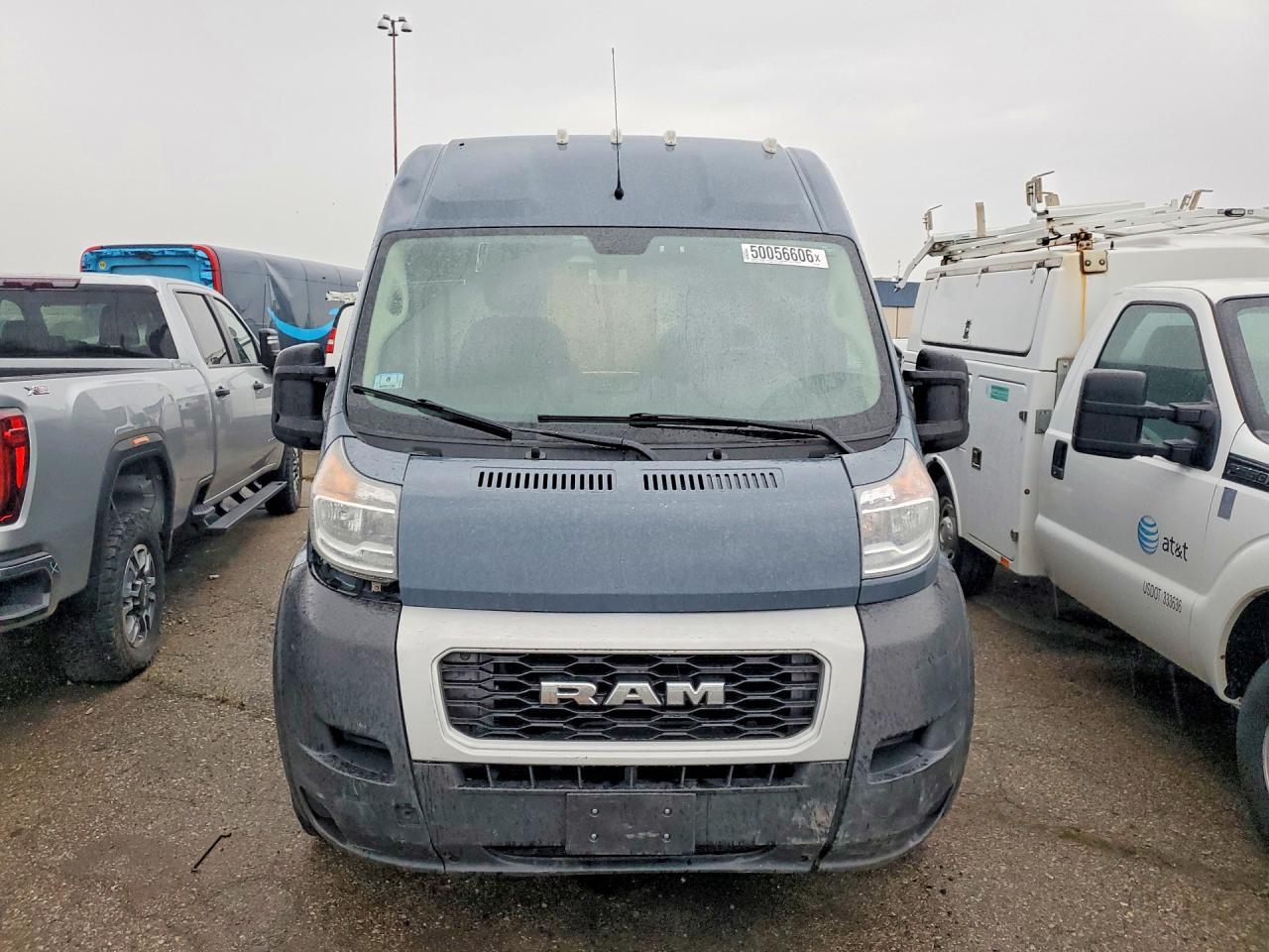 2020 Ram Promaster 3500 Delivery Van - Фото 5