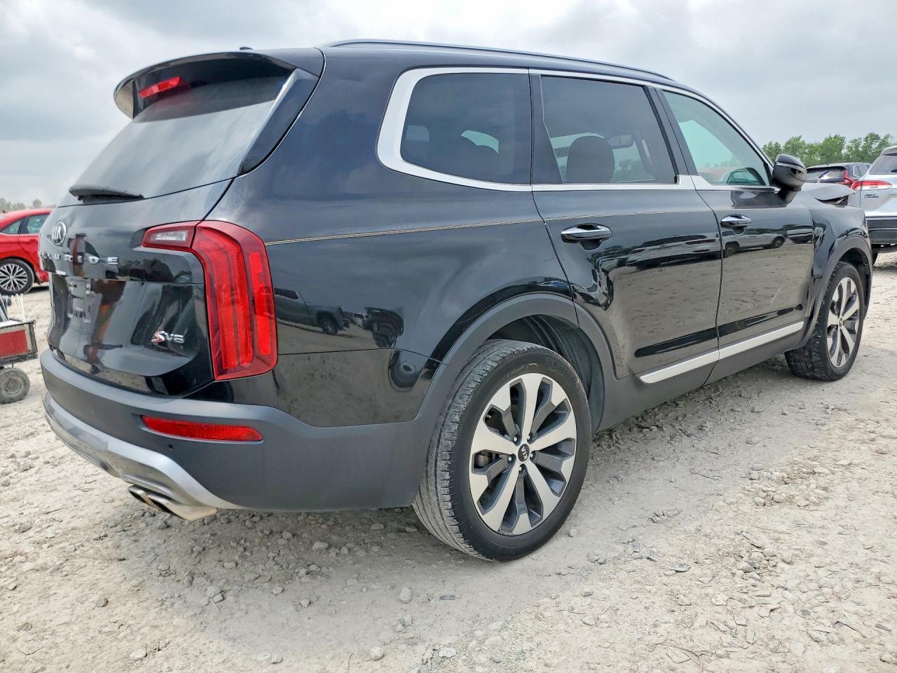 2021 Kia Telluride S - Фото 3