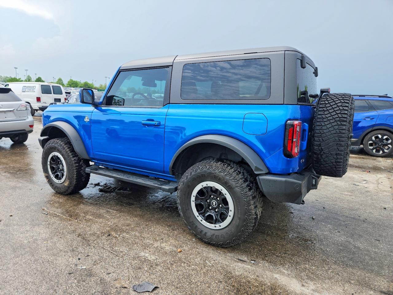 2023 Ford Bronco Base - Фото 2